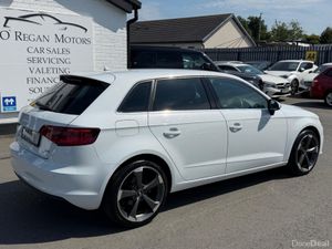 Audi A3 1.4 TFSI SE TECHNIK 5DR - Image 3