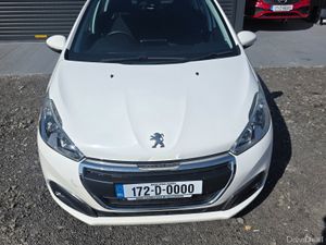 Peugeot 208 Automatic 2017 - Image 4