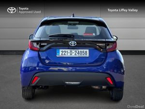 Toyota Yaris YARIS HYBRID LUNA AUTO - Image 4