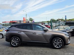 Hyundai Tucson EXECUTIVE 2WD SILKY BRONZE - Image 2