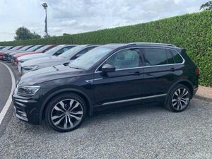 Volkswagen Tiguan R-Line Tech - Image 2