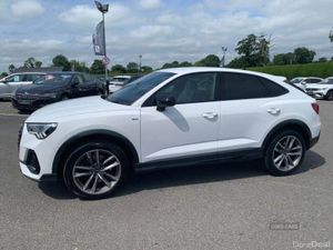 Audi Q3 Sportback Black Edition - Image 2