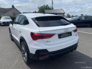 Audi Q3 Sportback Black Edition - Image 4