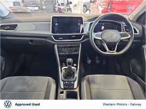 Volkswagen T-Roc 1.0 TSI 110HP Style Plus, Huge Sp - Image 2