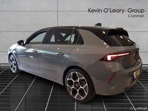 Opel Astra GS Hybrid 1.2 turbo 136hp Automatic MY2 - Image 3