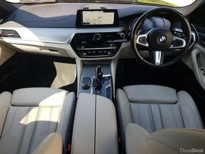 BMW 5-Series 520d M Sport Auto - Image 4