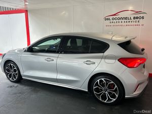 Ford Focus ST-LINE X EDITION E ECOBLUE - Image 4