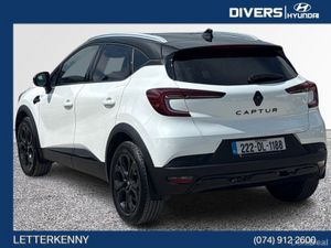 Renault Captur SE Rive Gauche - Image 2
