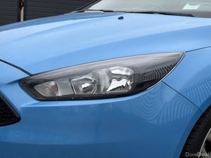 Ford Focus ST-LINE 1.0 ECOBOOST 125PS 6SPEED - Image 3