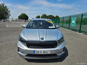 Skoda Enyaq ENYAQ IV 60, TINY MILEAGE, GREAT RANGE - Image 3