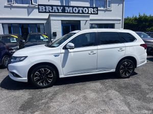 2016 MITSUBISHI OUTLANDER HYBRID TOP SPEC - Image 3