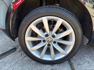 Volkswagen Golf 1.2 DBA-AUCJZ 5DR AUTO - Image 3
