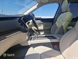 Volvo XC90 T8 Plus Plug In Hybrid - Image 4