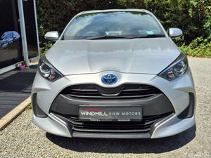 Toyota Yaris 1.5 Hybrid Automatic - Image 4