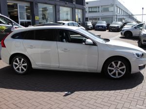 2018 VOLVO V60 D4 5DR ESTATE AUTOMATIC 2.0 - Image 3