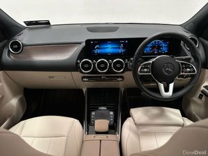 Mercedes-Benz GLA GLA180 D Progressive Line - Image 4