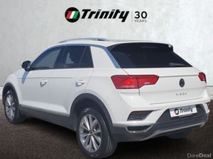 Volkswagen T-Roc ** STYLE DESIGN ** AUTO **  HUGE - Image 3