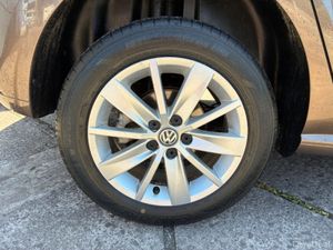 Volkswagen Polo 1.2i TSI Comfortline - Image 3