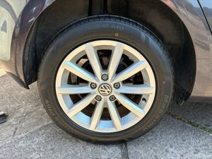 Volkswagen Golf 1.2 DBA AUCJZ 5DR AUTO - Image 3