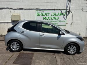 Toyota Yaris 1.5 6AA-MXPH10 HEV 5DR A - Image 4