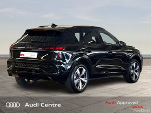 Audi Q3 SB 35TFSI 150 S-T S LINE - Image 3