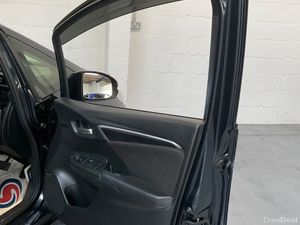 Honda Fit 2019 - Image 3