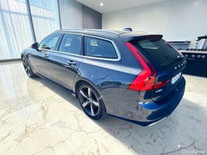 Volvo V90 2017 - Image 4