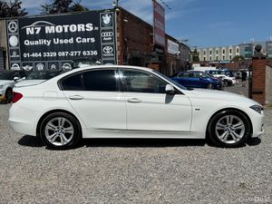 2013 BMW 3 Series 320i SPORT AUTO - Image 2