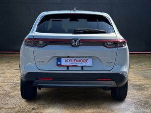 Honda Vezel 1.5 HYBRID AUTOMATIC - FACTORY ALLOYS - Image 4