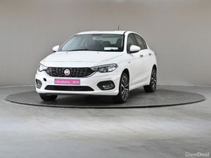 Fiat Tipo 1.3 95BHP 5SPD LOUNGE **SAT NAV**REVERSE - Image 3