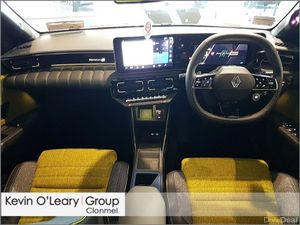 Renault 5 iconic 52kWh 150hp - Image 2