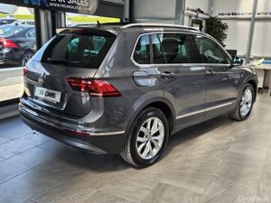 19 VOLKSWAGEN TIGUAN HIGHLINE AUTO PAN ROOF - Image 4