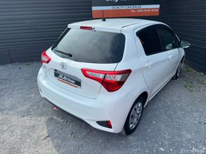 Toyota Yaris 1.0 VITZ AUTO 5DR - Image 4