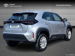 Toyota Yaris Cross - Luna - 1.5 Hybrid - Automatic - Image 2