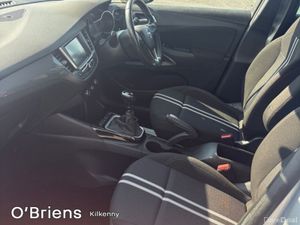 Opel Crossland SRI 1.5 Turbo D 110PS 6 Speed - Image 4