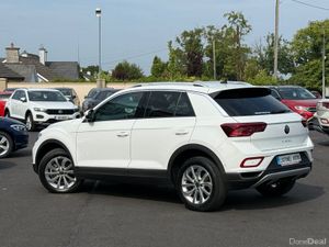 232 VW T-ROC STYLE 2.0 TDI 150BHP AUTOMATIC - Image 3