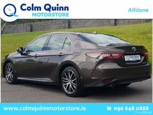 Toyota Camry Platinum Edition (Top Specification) - Image 4