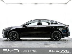 BYD Seal 6 DM-i COMFORT "DEMO MODEL" - Image 3