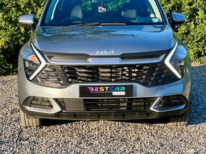 2022 Kia Sportage PHEV 265PS Plug-In Hybrid 4WD - Image 4