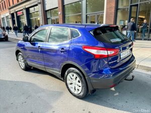 2017 Nissan Qashqai 1.5 DSL XE - Image 4