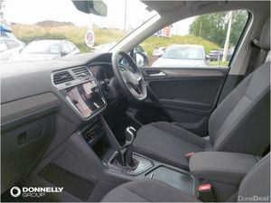 Volkswagen Tiguan Allspace Estate Life - Image 3