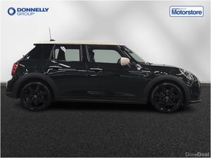 MINI HATCHBACK Special Editions Cooper Resolute Ed - Image 4