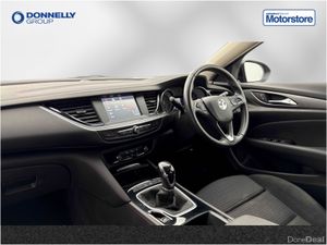 Vauxhall Insignia Diesel Grand Sport SE Nav - Image 2