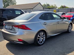 Lexus IS 2.5 HYBRID EXECUTIVE AUTO - Image 3