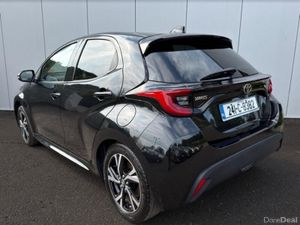 Toyota Yaris HYBRID 115 L-SPORT - Image 3