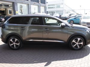 2019 PEUGEOT 5008 GT-LINE 5DR 7 SEATER MPV AUTO - Image 3