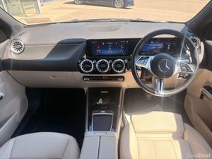 Mercedes-Benz GLA GLA 180 d A/T Progressive - Image 4