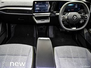 Renault Megane E-Tech EV60 220hp Launch Edition - Image 3
