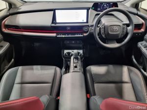 Toyota Prius ** HUGE SPEC ** Z MODEL ** 2.0 HEV ** - Image 2