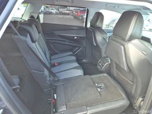 Peugeot 5008 Allure 1.5 Blue HDI 130 6.2 4D - Image 4